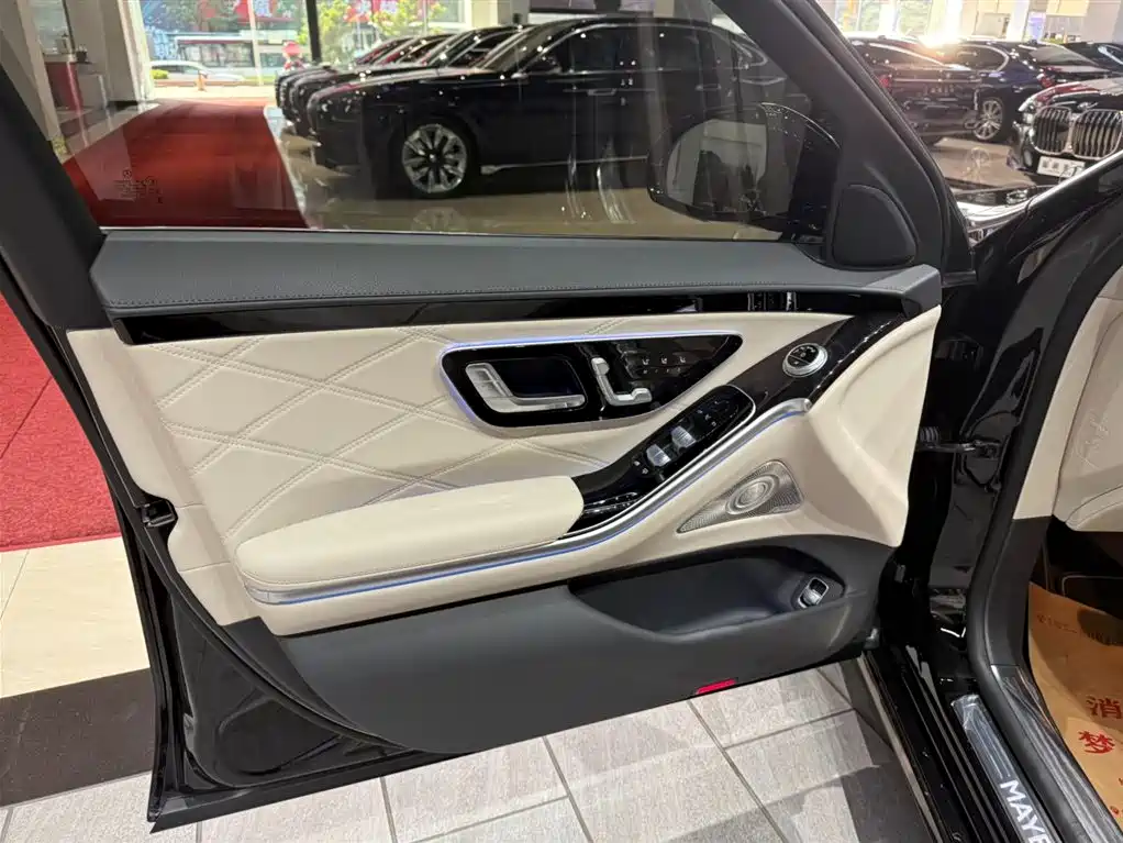 MERCEDES-BENZ MAYBACH S CLASS