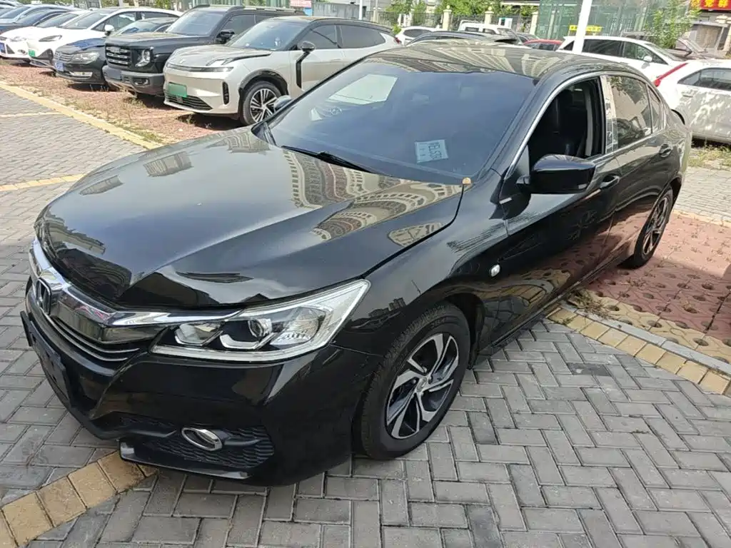 Honda Accord — миниатюра 2