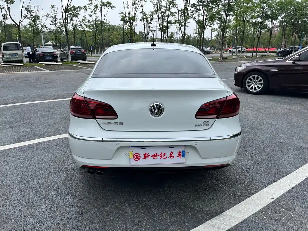 Volkswagen CC — миниатюра 9