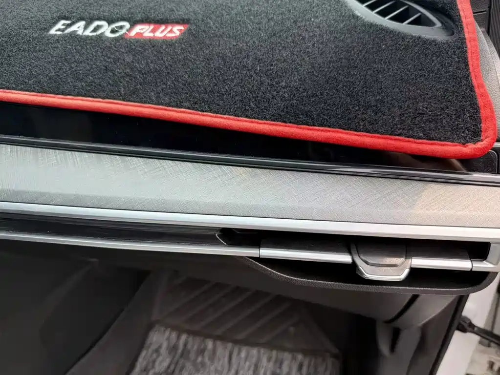 Changan Eado — миниатюра 10