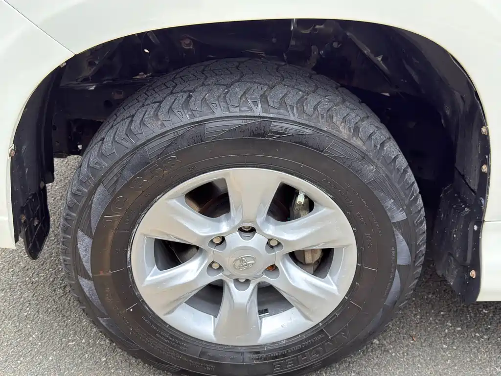 Toyota Prado (Import) — миниатюра 17