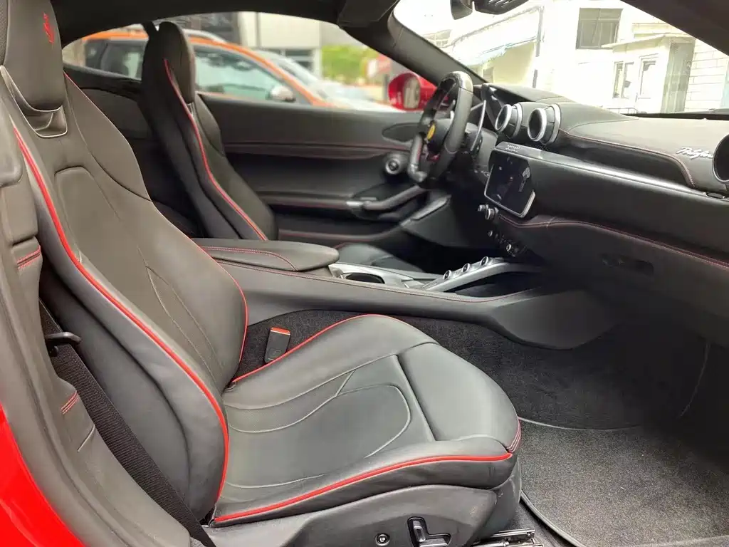 Ferrari Portofino — миниатюра 5