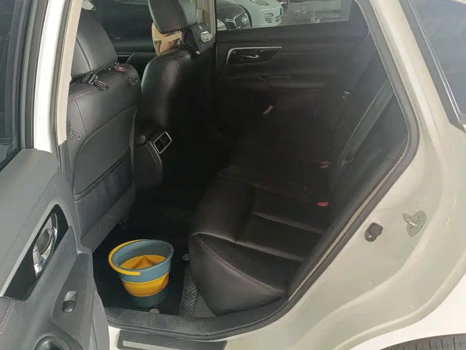Nissan Teana — миниатюра 11