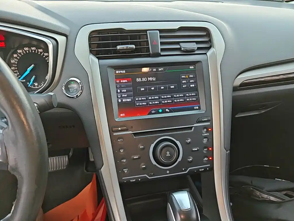 Ford Mondeo — миниатюра 13