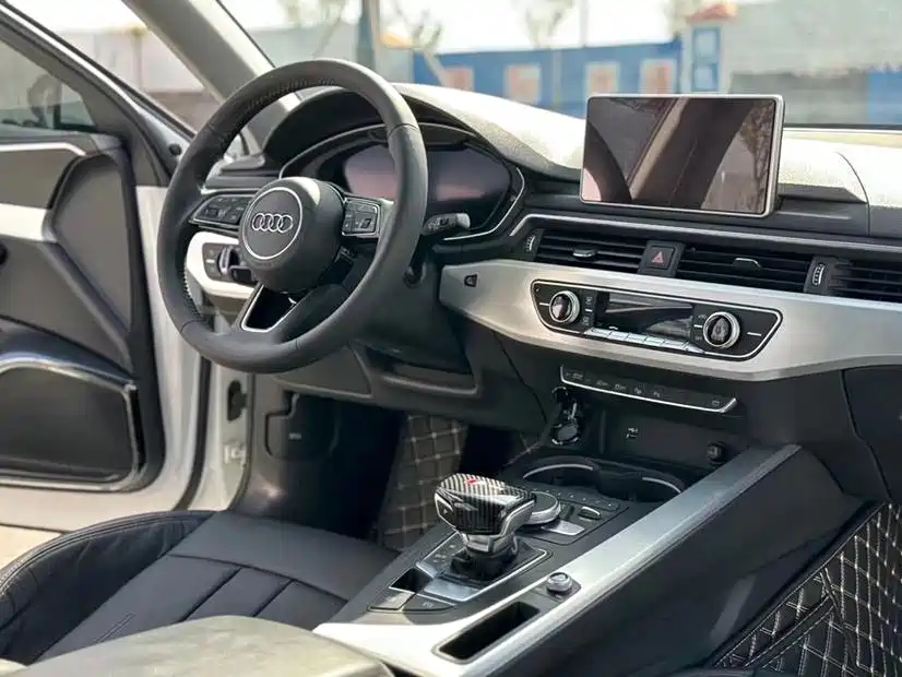 Audi A4L — миниатюра 8