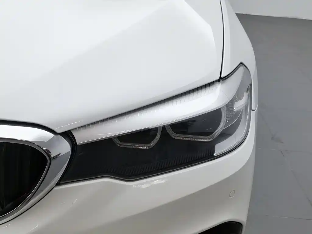 BMW 5 Series 5 2018 525i M Sport