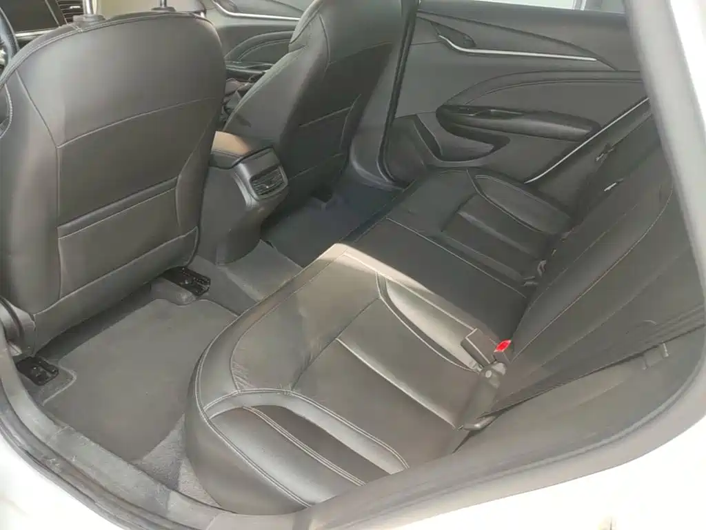 Buick Excelle — миниатюра 17