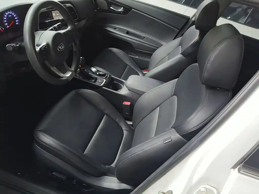 Kia K4 — миниатюра 15