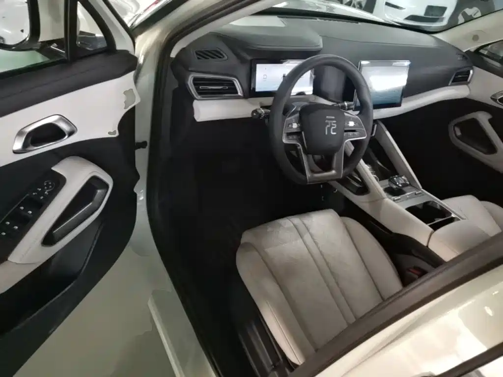 BYD Yuan UP — миниатюра 16