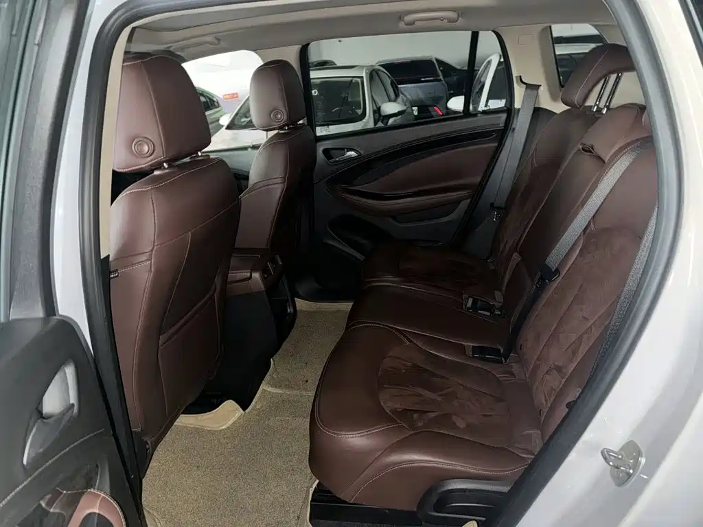 Buick Envision Plus — миниатюра 19