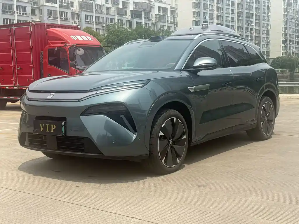 Byd 唐L 2025