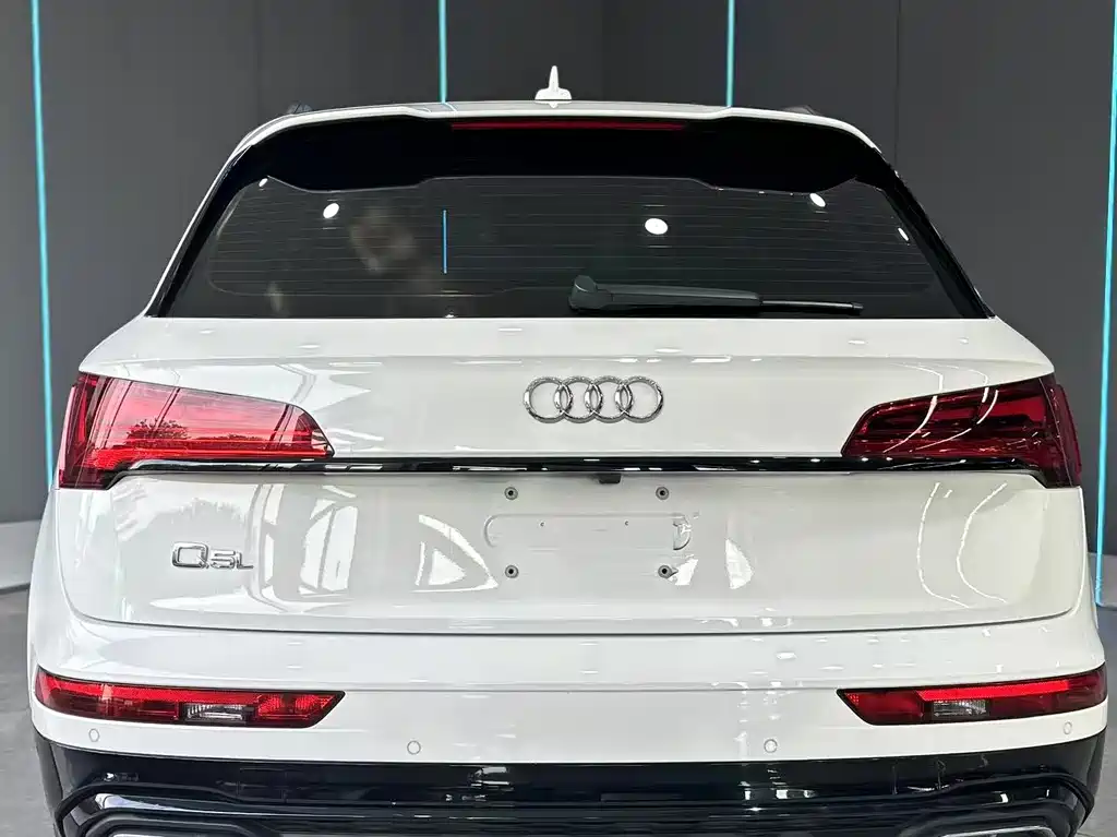 Audi Q5L 2022 40T Luxury