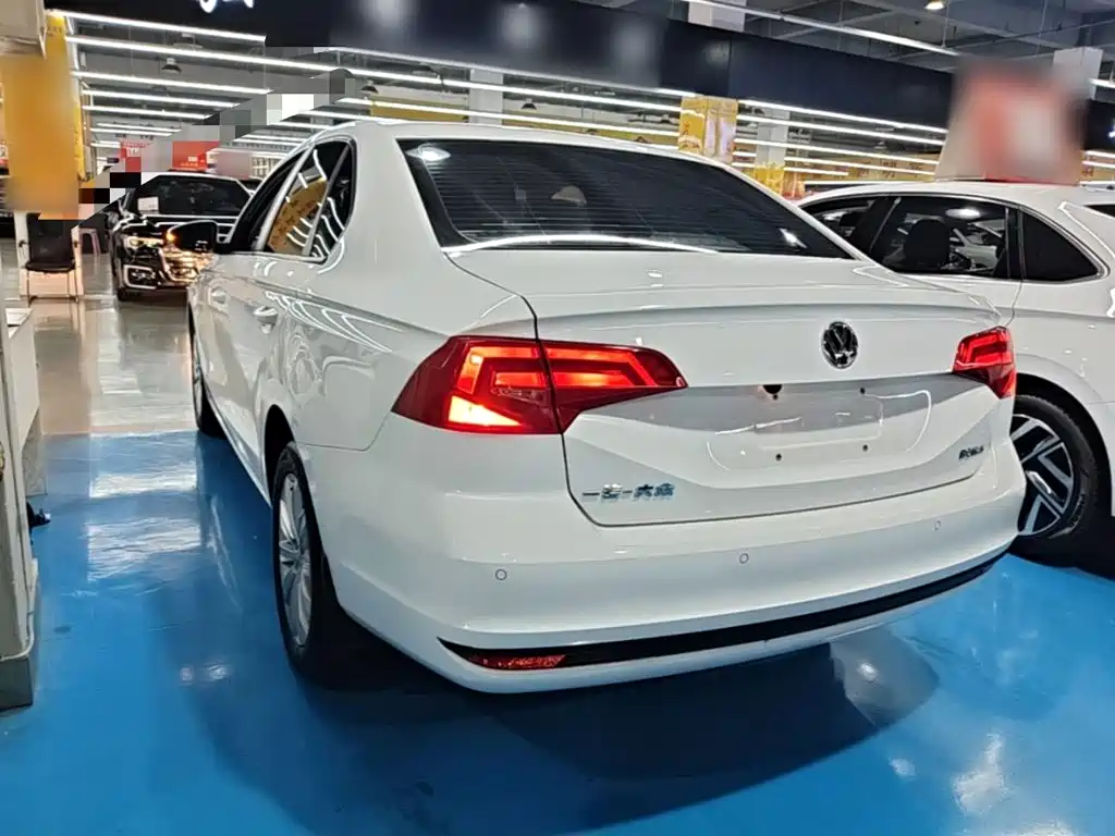 Volkswagen Bora — миниатюра 5