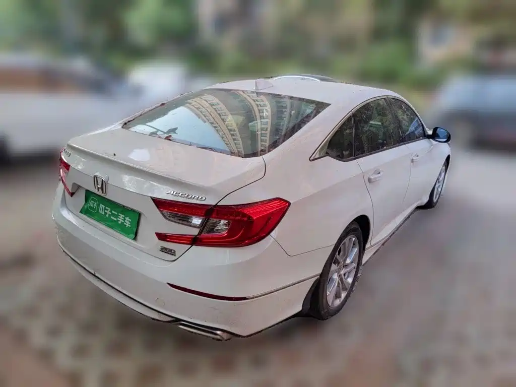 Honda Accord — миниатюра 4