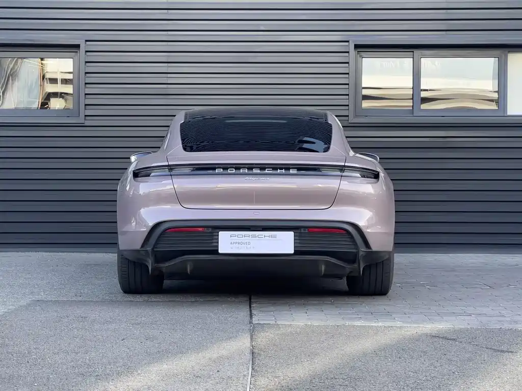 Porsche Taycan 2022 Taycan