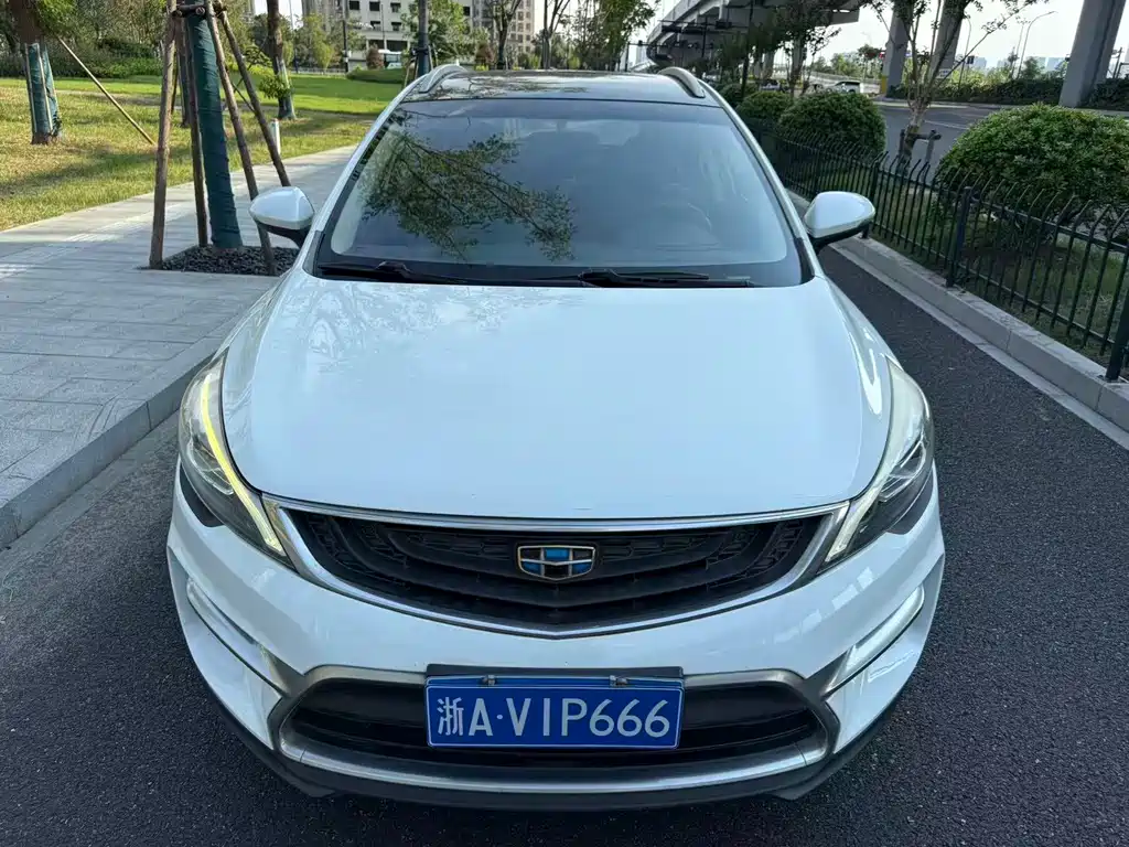 Geely Emgrand GS — миниатюра 2