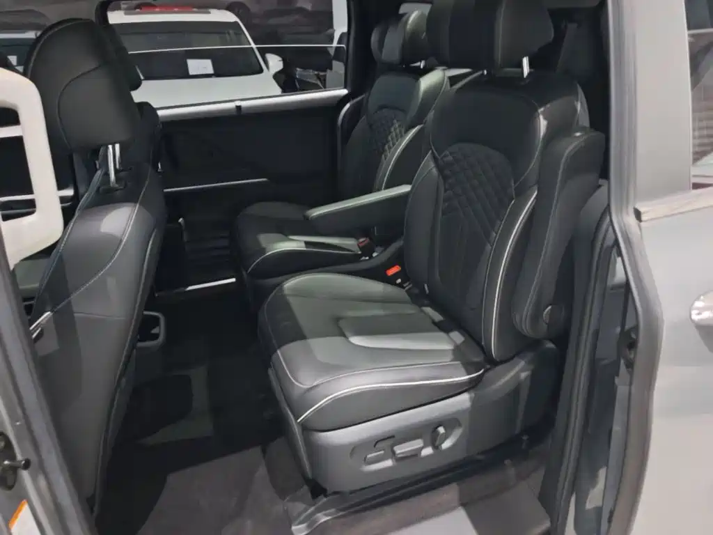Hyundai Custo — миниатюра 17