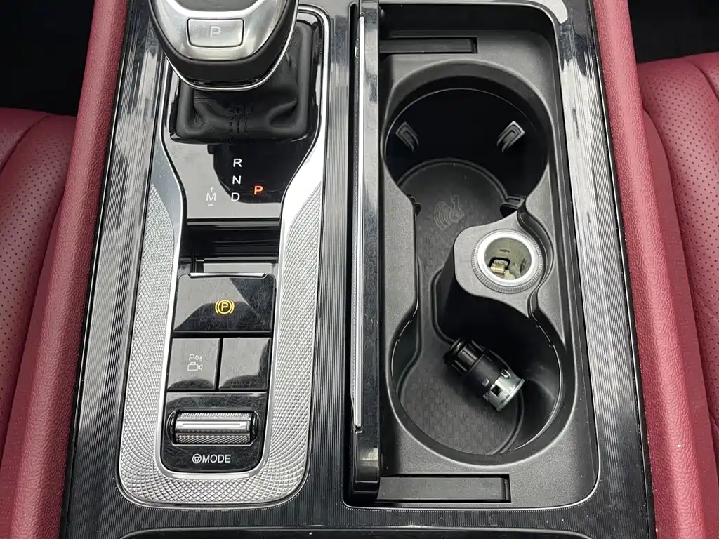 Hongqi H5 2023 1.5T DCT