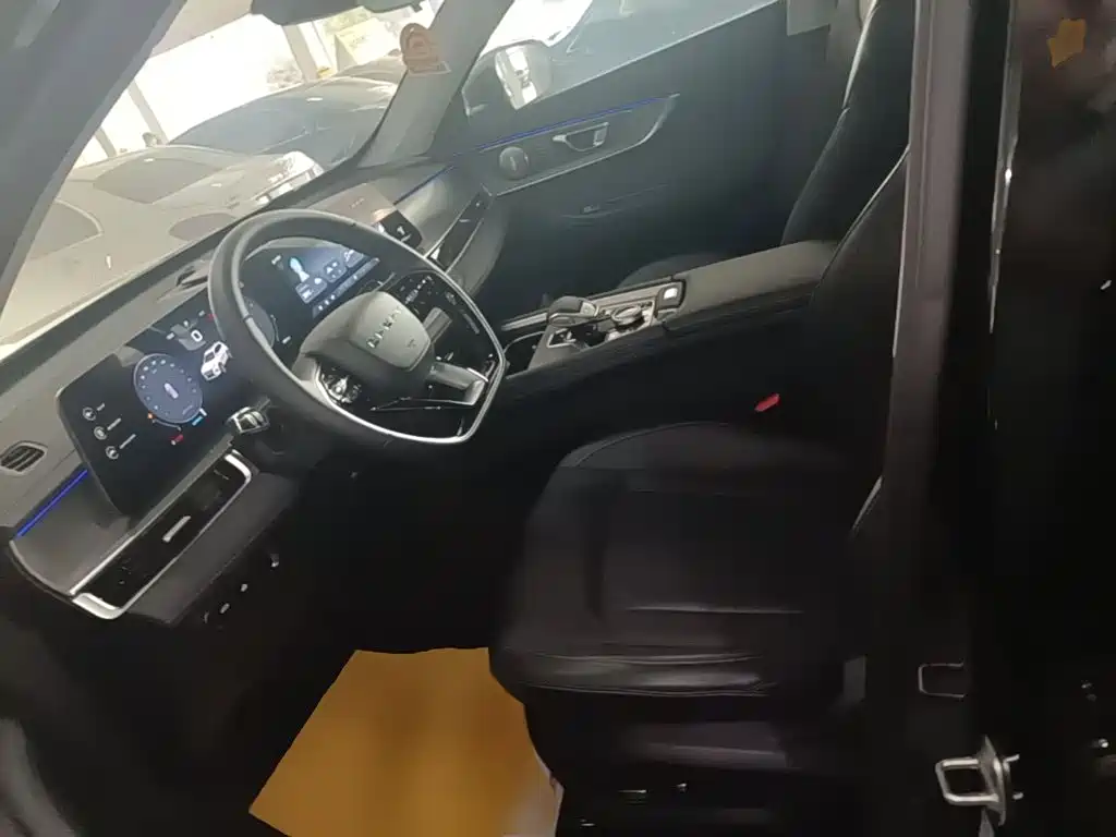 Chery Tiggo 8 PRO — миниатюра 15