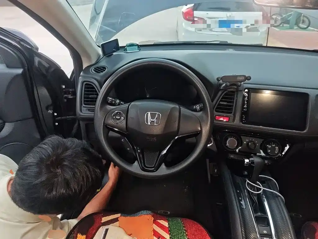 Honda Vezel — миниатюра 6
