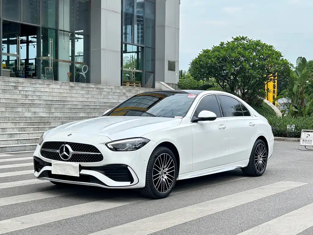 Mercedes-Benz C-Class 2023