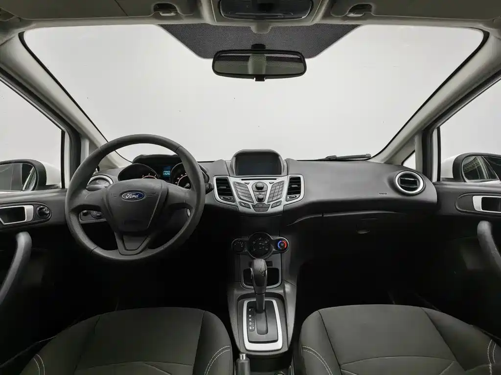 Ford Fiesta — миниатюра 5