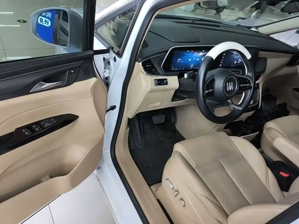 Buick GL8 Hybrid — миниатюра 16