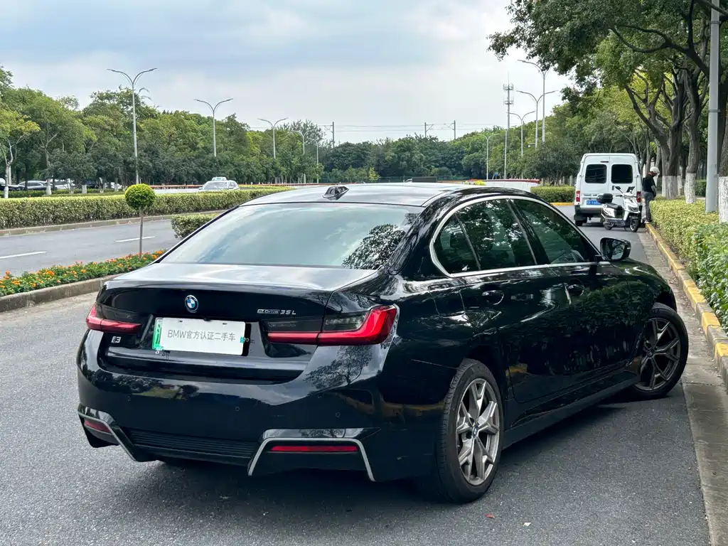 BMW i3 — миниатюра 5