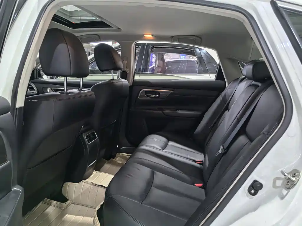 Nissan Teana — миниатюра 8