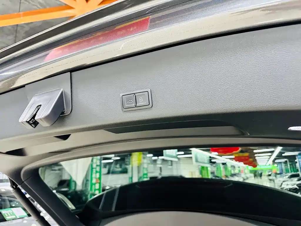 Audi e-tron — миниатюра 20