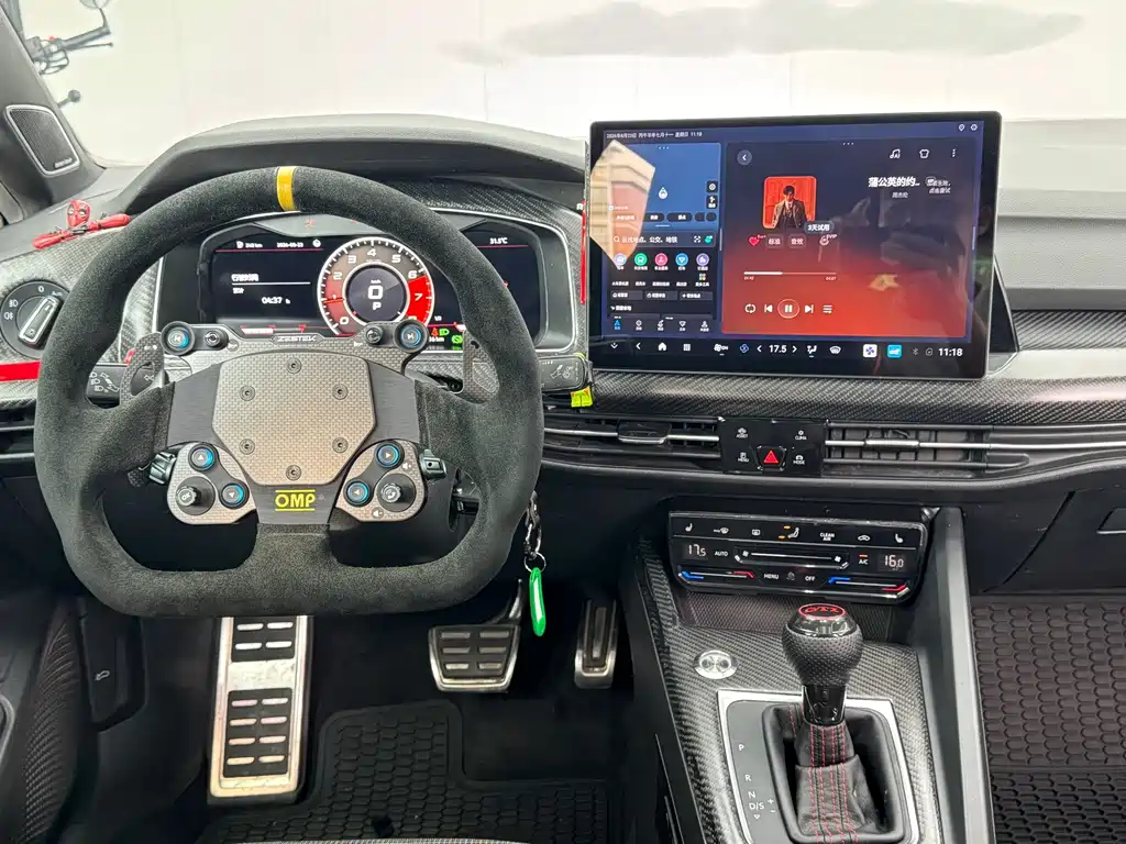 Volkswagen Golf GTI — миниатюра 15