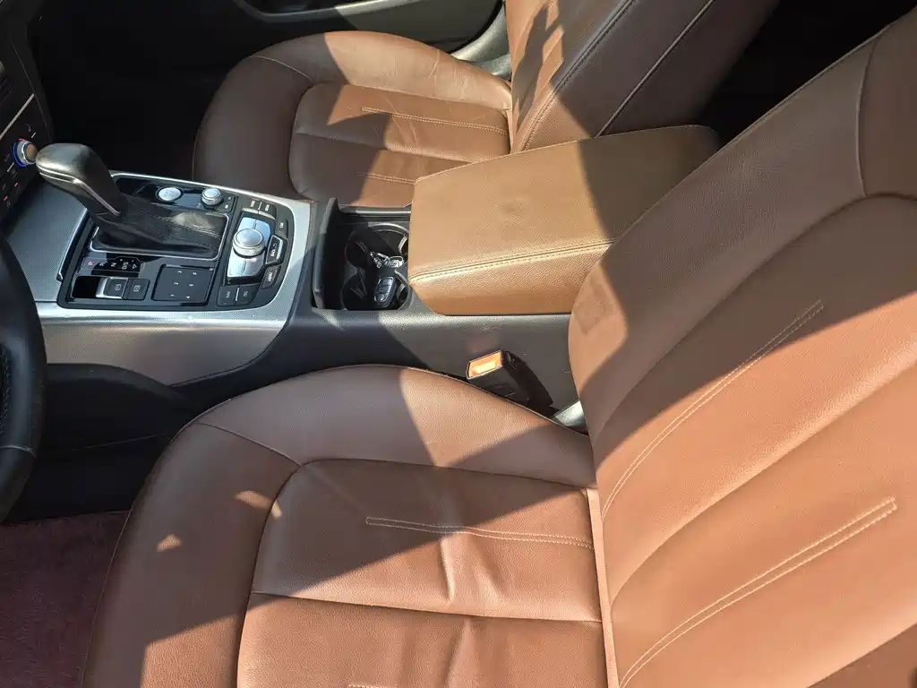 Audi A6L — миниатюра 9