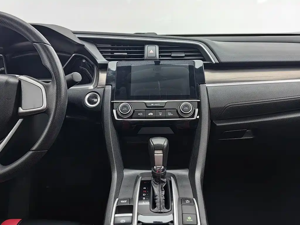 Honda Civic — миниатюра 12