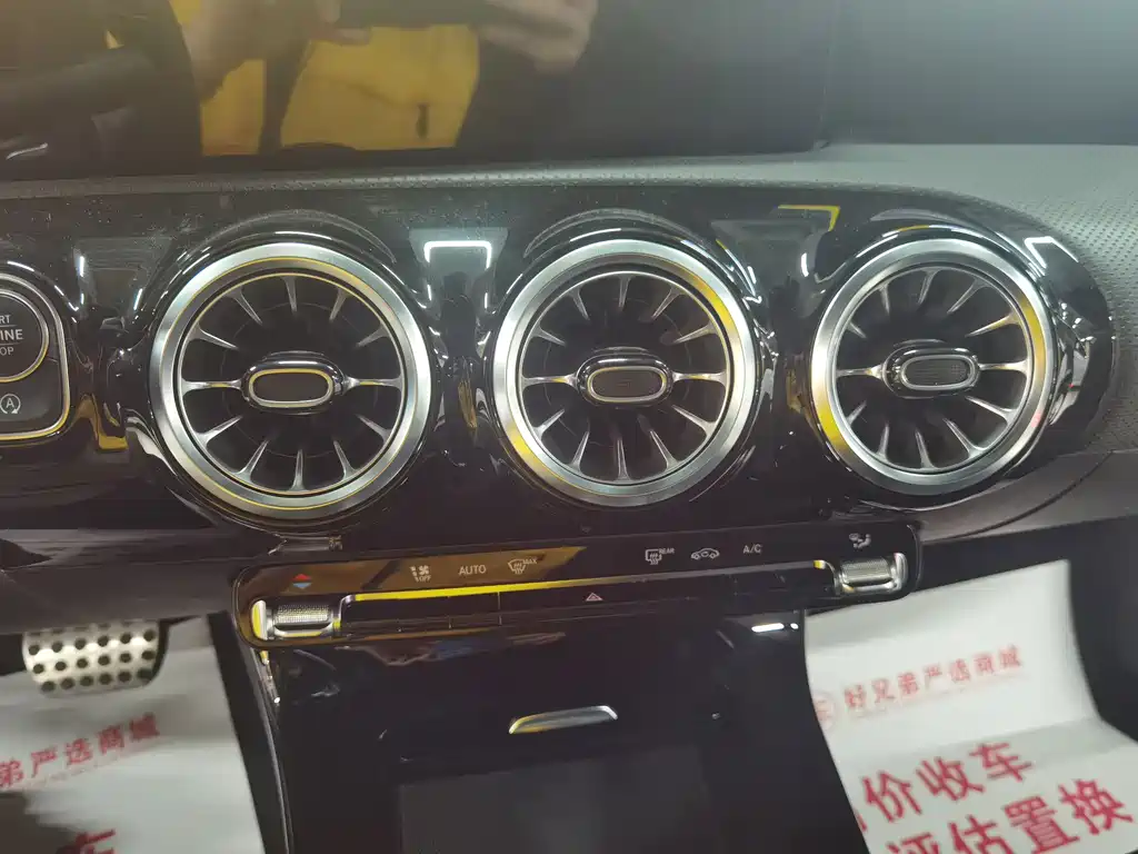 Mercedes-Benz CLA 2022 CLA 200