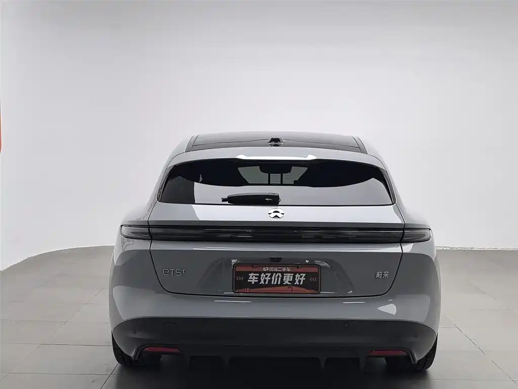 NIO NIO ET5T
