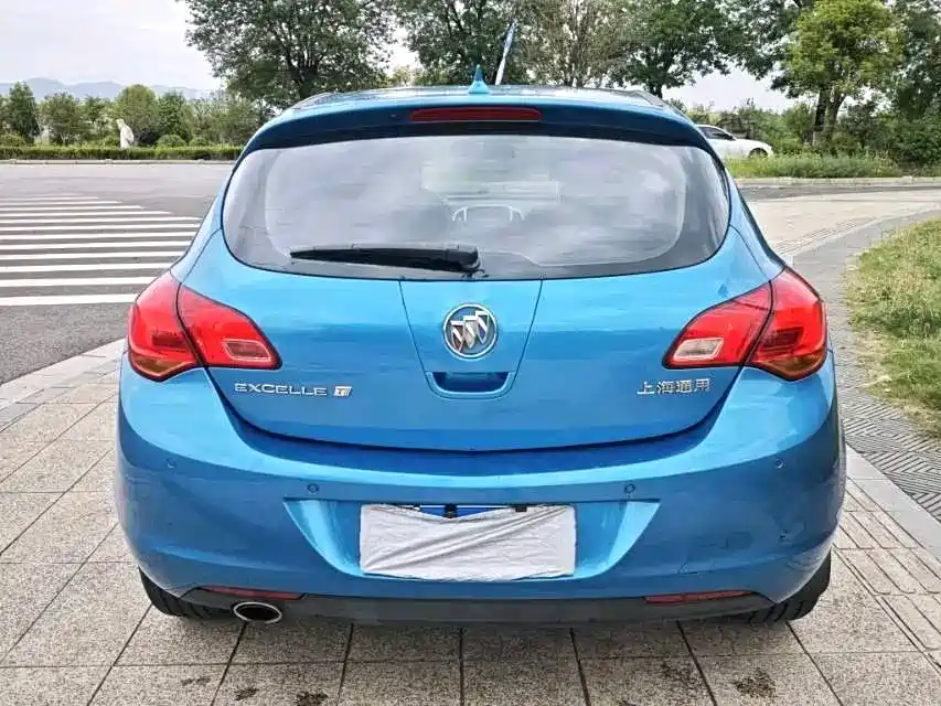 Buick Excelle — миниатюра 8