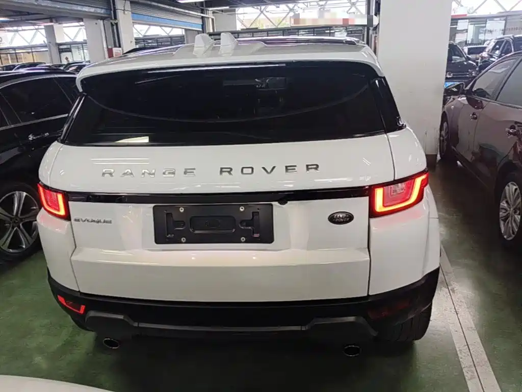 Land Rover Evoque — миниатюра 6