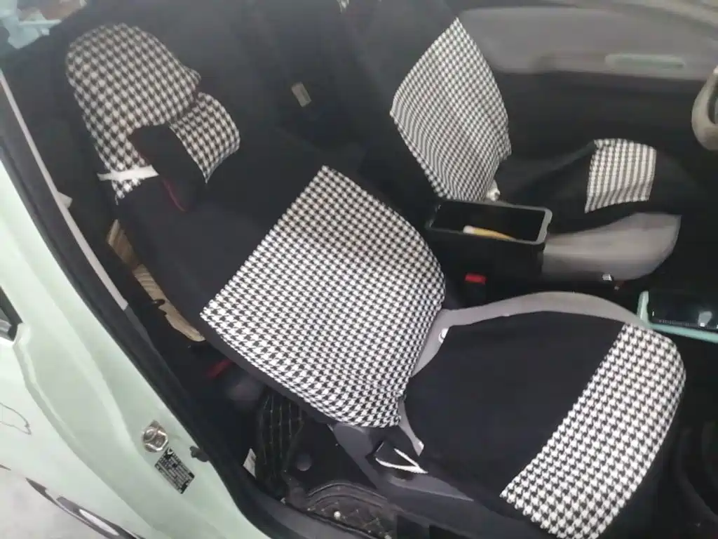 Wuling MINIEV — миниатюра 25