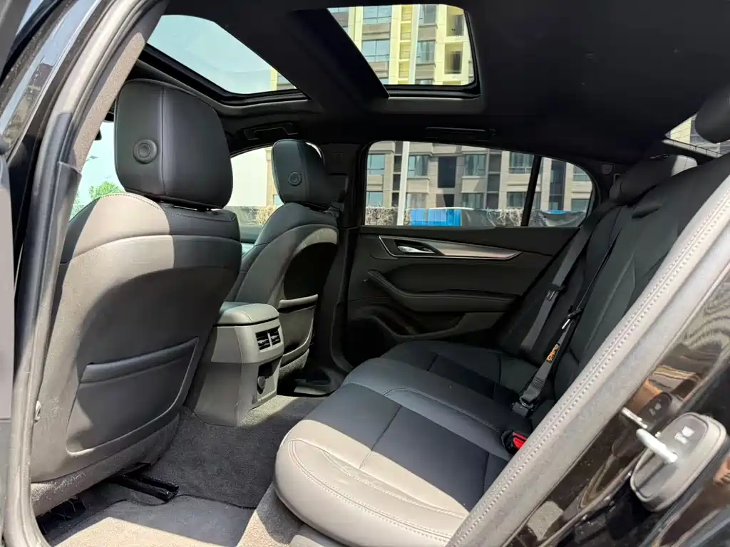 Cadillac CT5 2025 28T Sport
