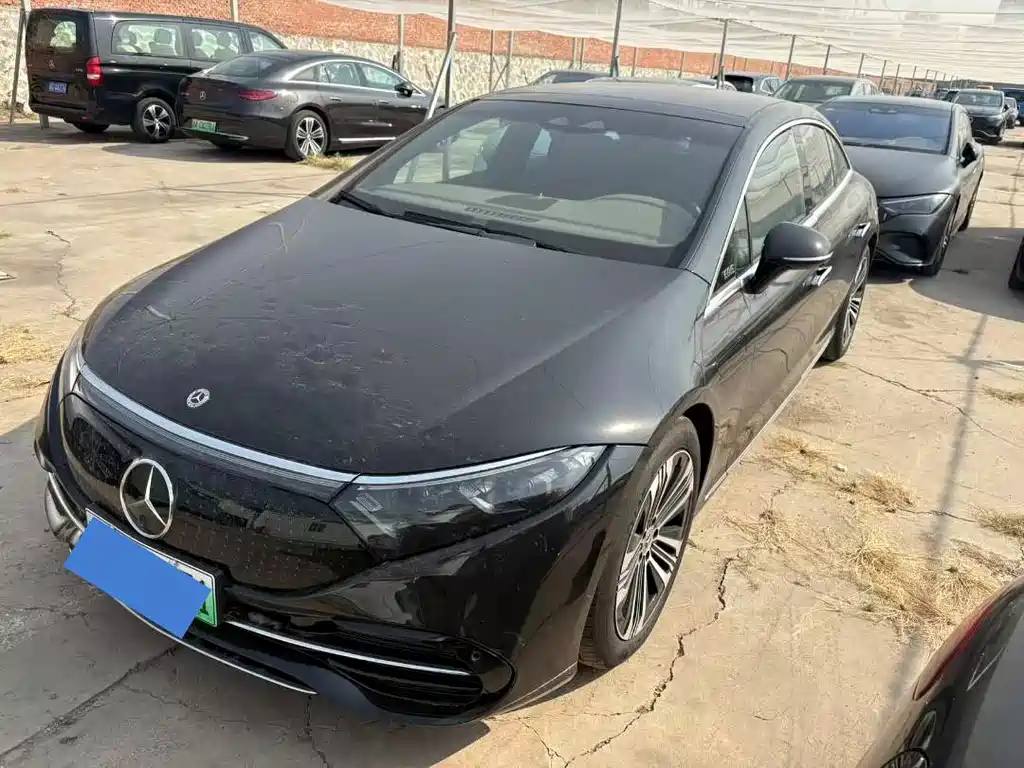 Mercedes-Benz EQS