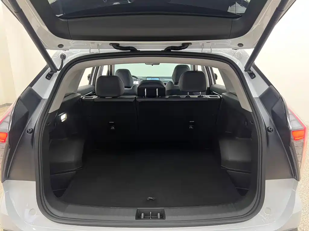 Geely Boyue L — миниатюра 16