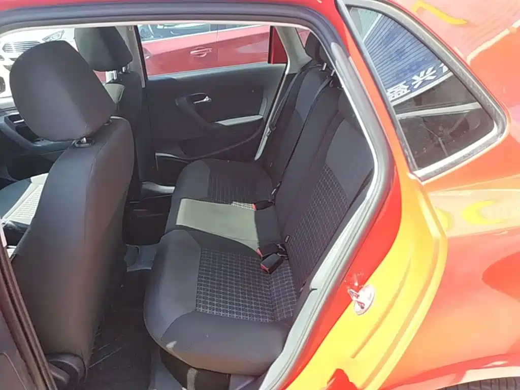 Volkswagen Polo — миниатюра 17