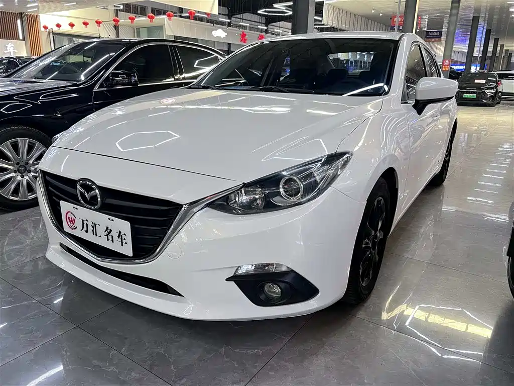 Купить Mazda 3 Axela