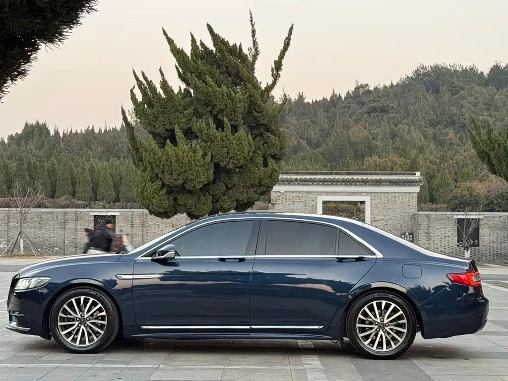 Lincoln Continental 2017 2.0T