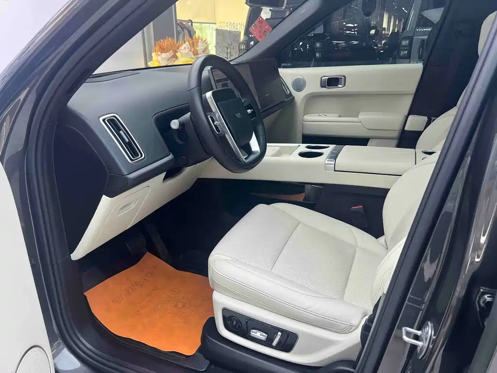 Li Auto L8 2023 Pro