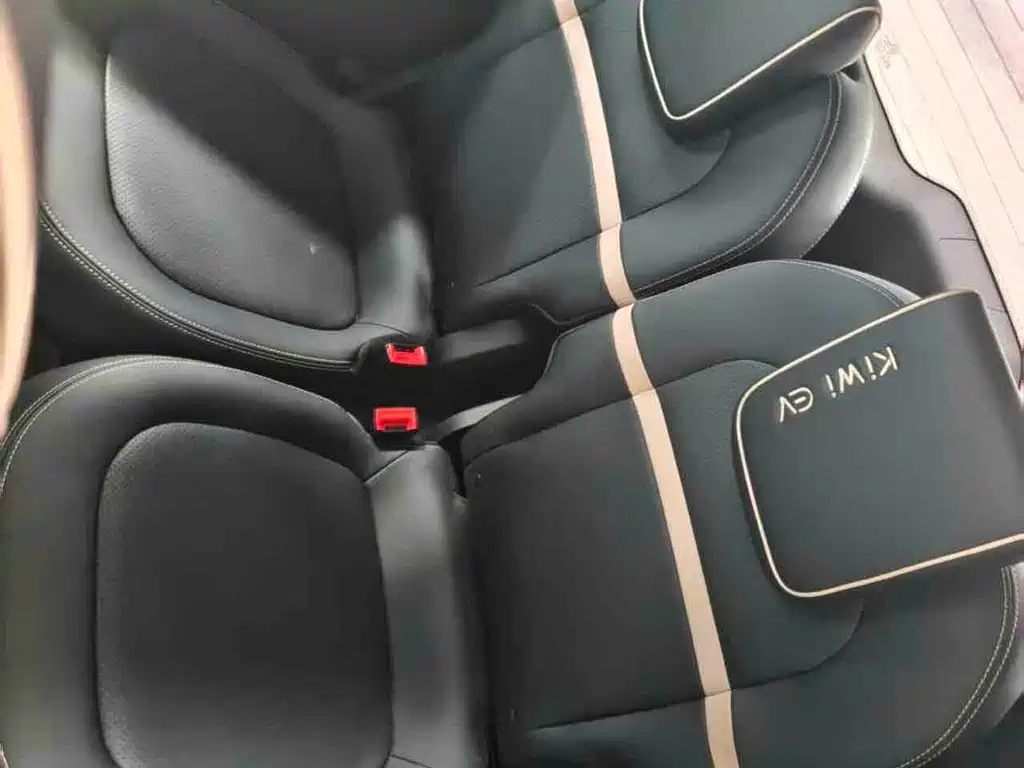 Baojun KiWi EV — миниатюра 9