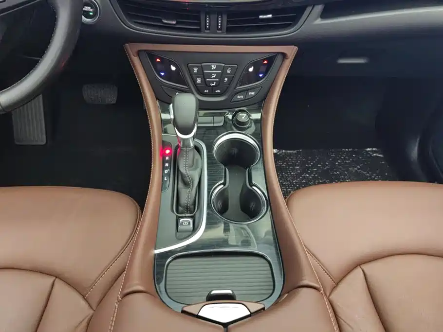 Buick Envision Plus — миниатюра 16