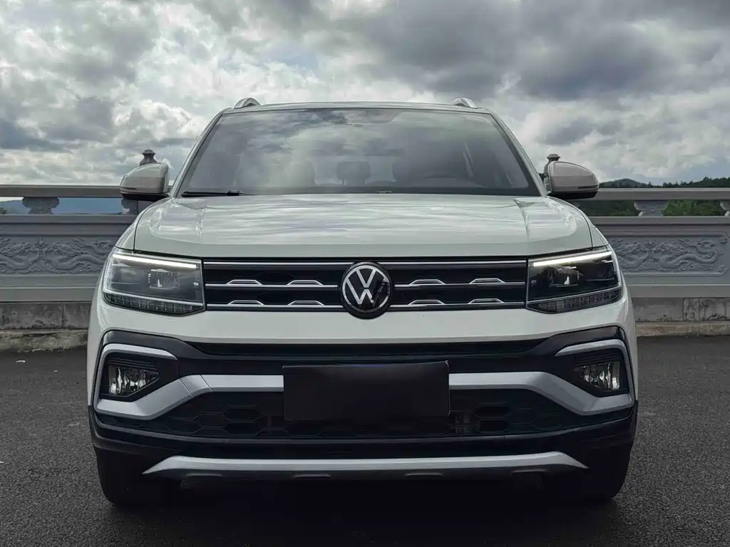 Volkswagen T-Cross — миниатюра 3