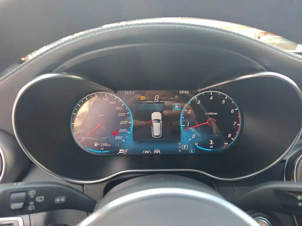 Mercedes-Benz GLC — миниатюра 7
