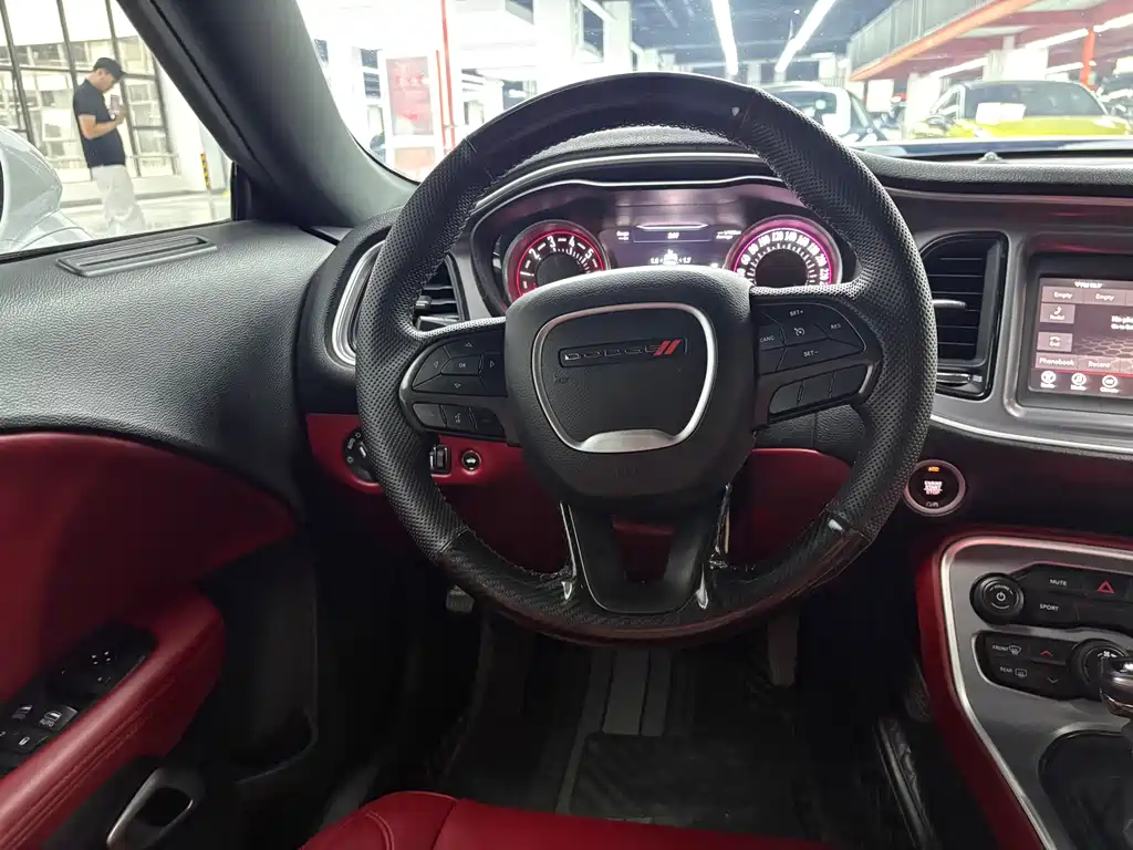 Dodge Challenger 2019 3.6L AT